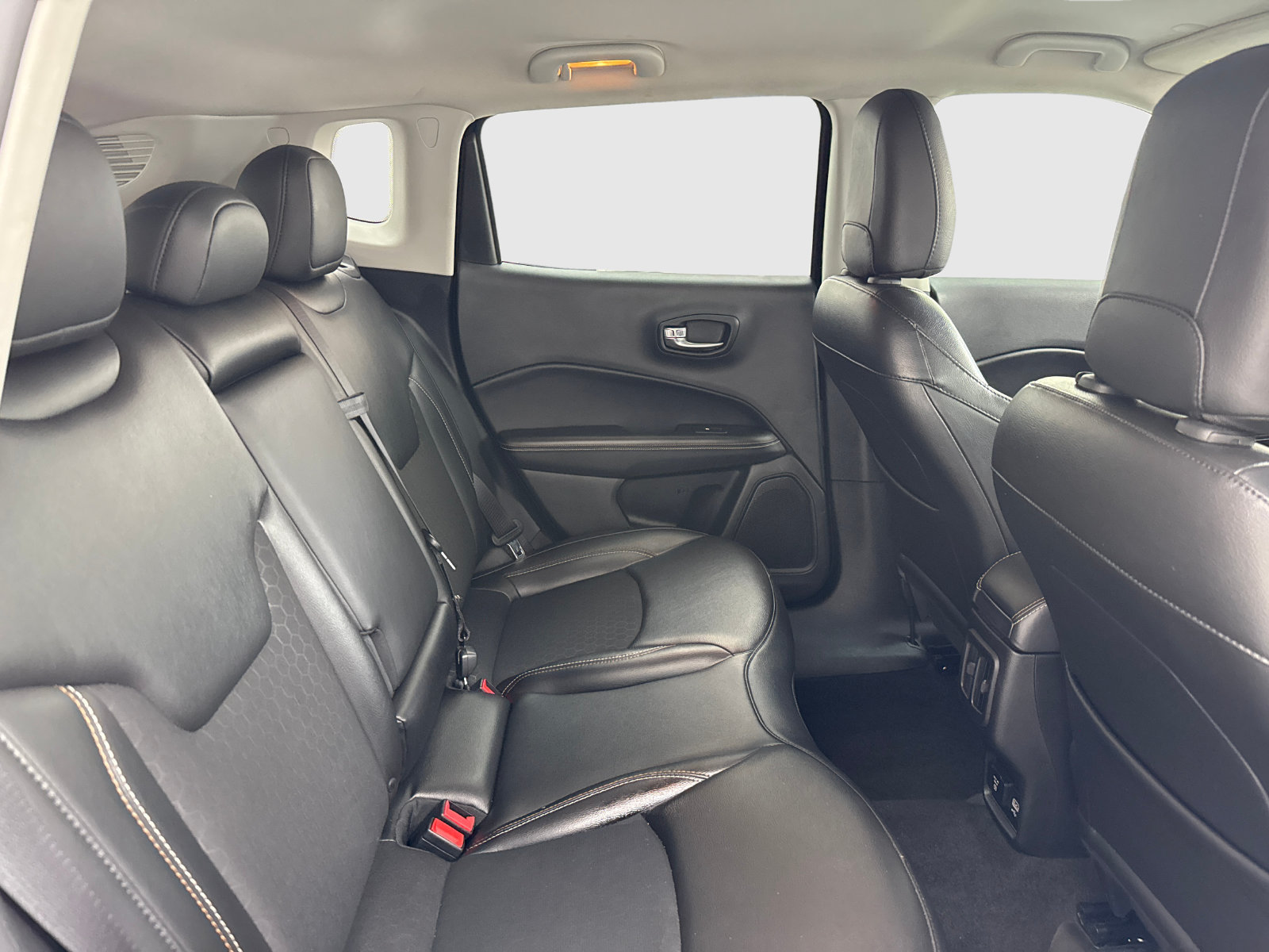 Used 2020 Jeep Compass Latitude w/ Popular Equipment Group FWD image 42
