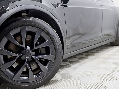 Used 2022 Tesla Model X Plaid AWD/4WD image 4