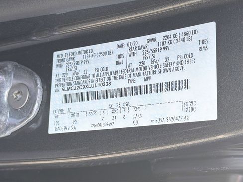 Certified 2020 Lincoln Corsair Reserve w/ Equipment Group 201A image 33