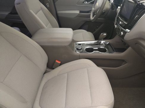 Used 2018 Chevrolet Traverse LT FWD image 21