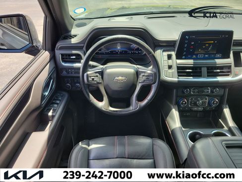 Used 2022 Chevrolet Suburban RST w/ Luxury Package AWD/4WD image 20