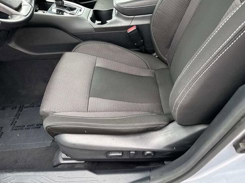 Used 2024 Subaru Outback Premium AWD/4WD image 15