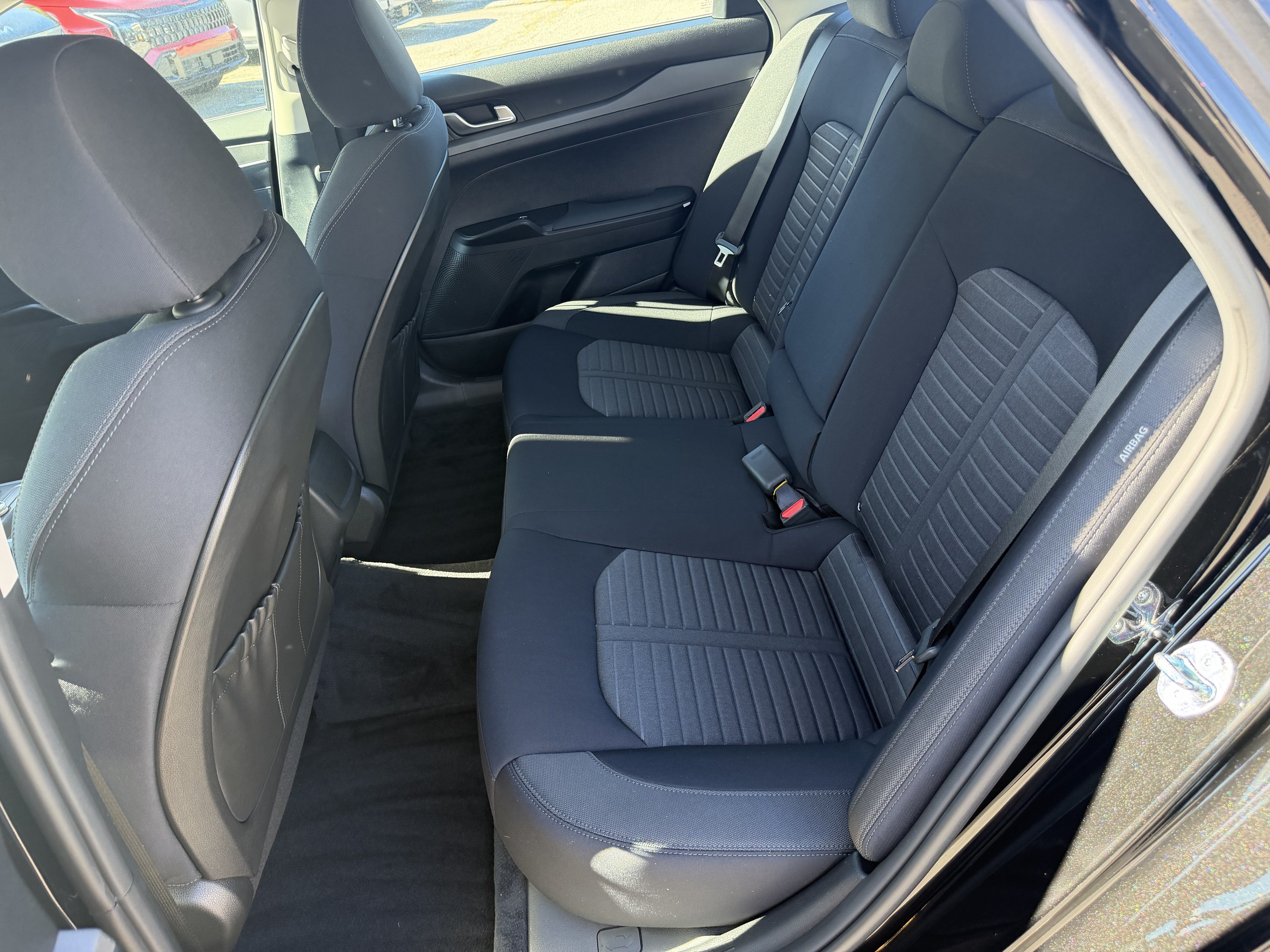New 2027 Kia K5 LXS FWD image 12