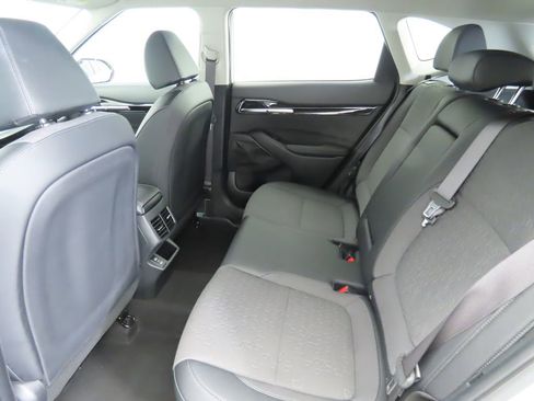 Used 2024 Kia Seltos S image 22