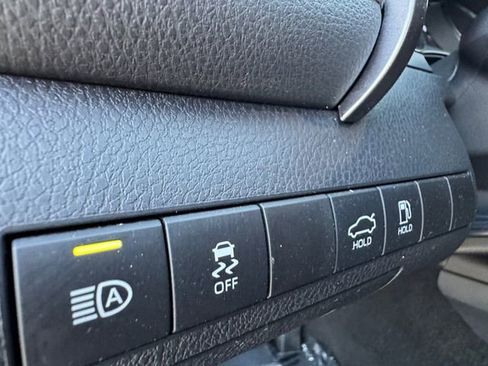 Used 2021 Toyota Camry XSE FWD image 6