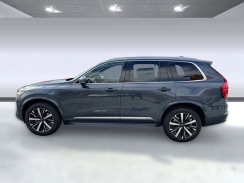 New 2026 Volvo XC90 B5 Core w/ Protection Package image 2