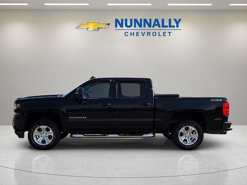 Used 2017 Chevrolet Silverado 1500 LT w/ All Star Edition AWD/4WD image 2