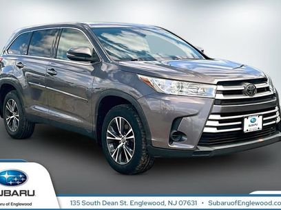 Used 2019 Toyota Highlander LE