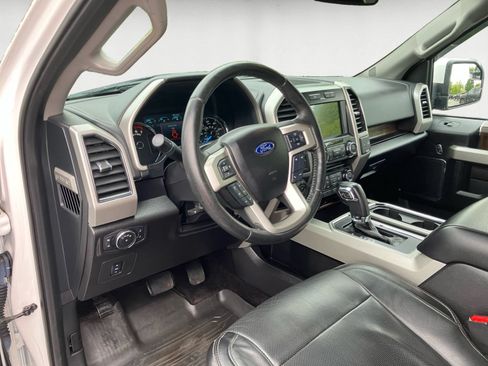 Used 2017 Ford F150 Lariat AWD/4WD image 11