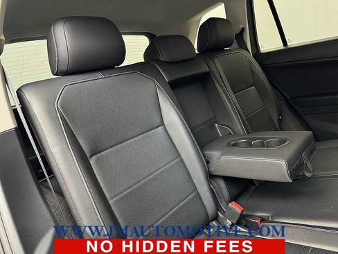 Used 2021 Volkswagen Tiguan SEL image 18