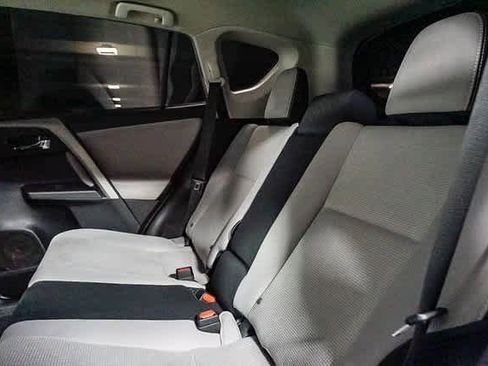 Certified 2017 Toyota RAV4 XLE image 21