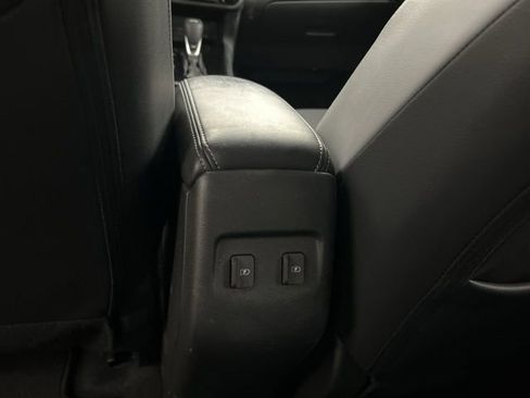 Used 2023 Nissan Kicks SR w/ SR Premium Package image 23