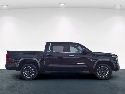 Used 2025 Toyota Tundra Limited image 5