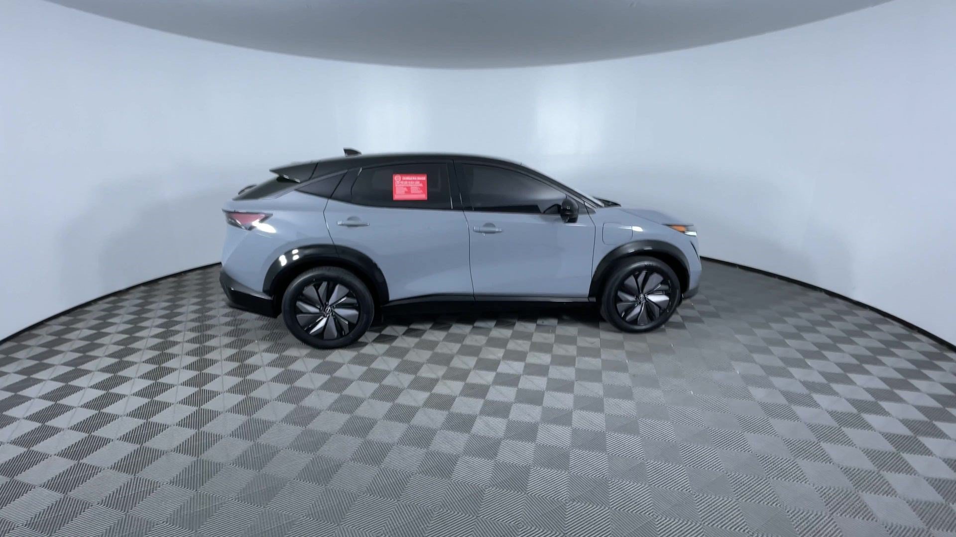 Certified 2024 Nissan Ariya AWD image 9