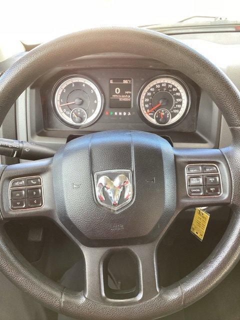 Used 2017 RAM 1500 Express AWD/4WD image 12