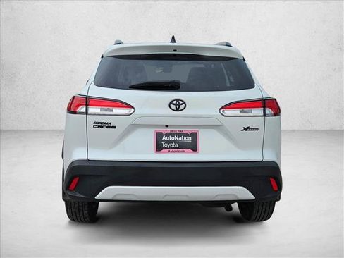 Used 2025 Toyota Corolla Cross LE FWD image 7