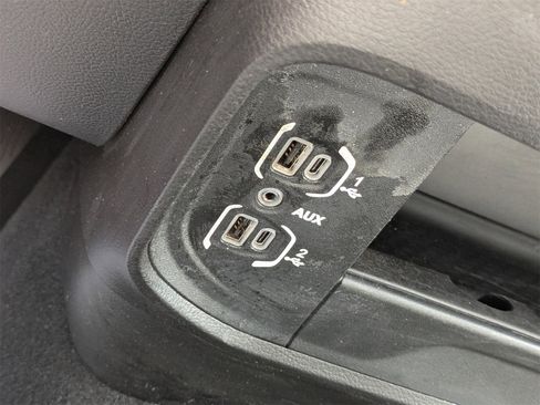 Used 2024 RAM 3500 Big Horn image 23