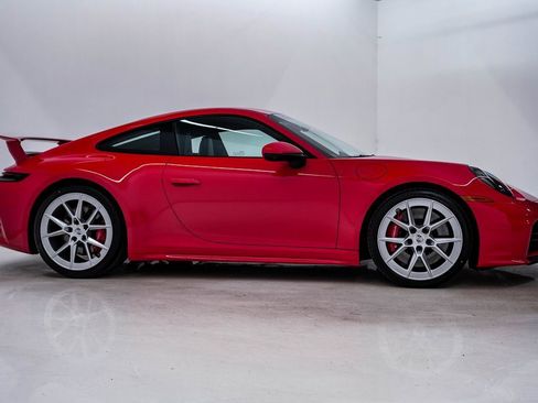 New 2026 Porsche 911 Carrera 4S image 9