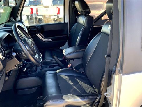 Used 2012 Jeep Wrangler Call of Duty image 7