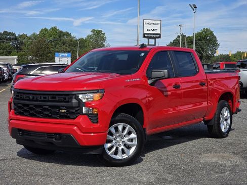 New 2026 Chevrolet Silverado 1500 Custom image 2