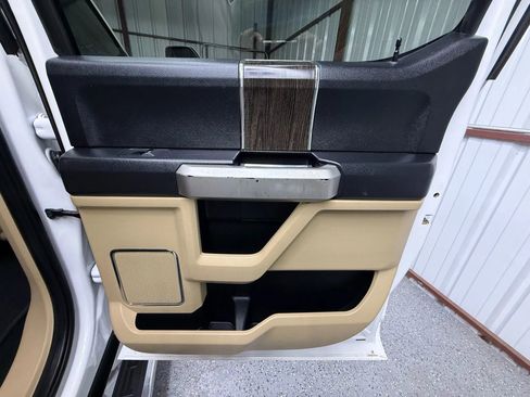 Used 2021 Ford F350 Lariat w/ Lariat Value Package image 13