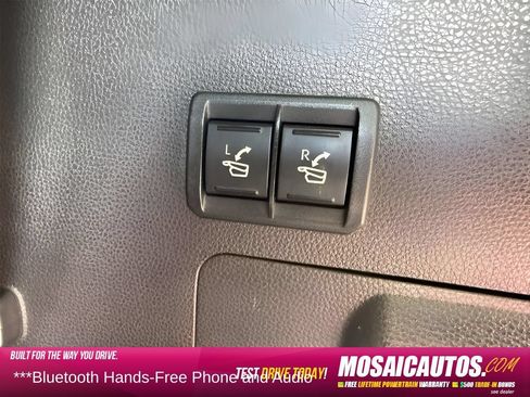 Used 2023 Toyota Sequoia Platinum AWD/4WD image 9