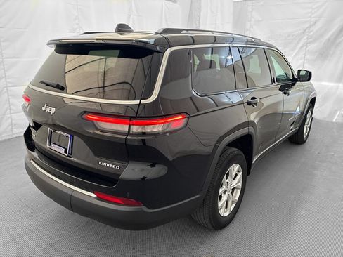 Used 2023 Jeep Grand Cherokee L Limited AWD/4WD image 7