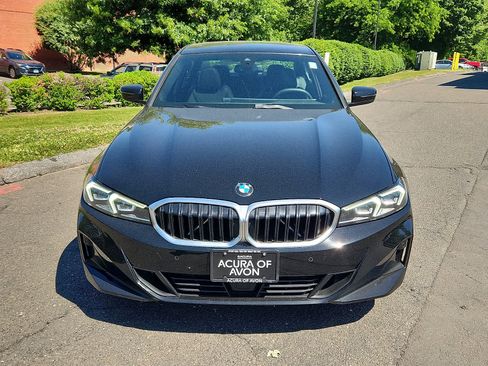 Used 2025 BMW 330i xDrive Sedan AWD/4WD image 2