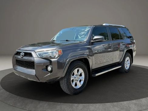 Used 2014 Toyota 4Runner SR5 RWD image 1