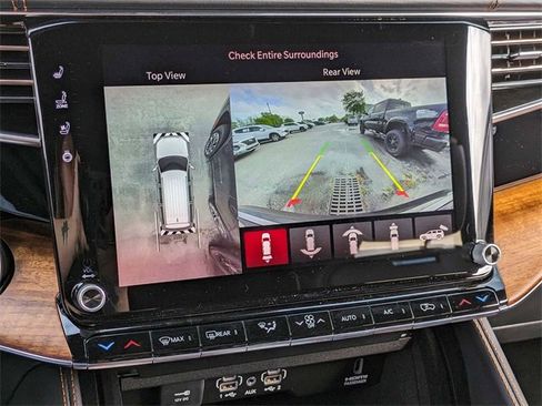 New 2024 Jeep Grand Wagoneer Series III image 20