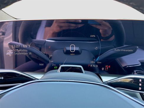 New 2026 Cadillac Lyriq Sport image 12