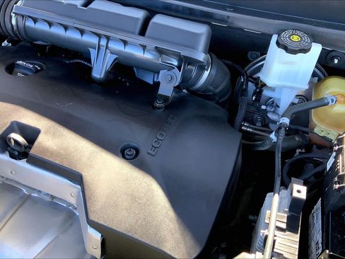 Used 2018 Buick Envision Essence image 28