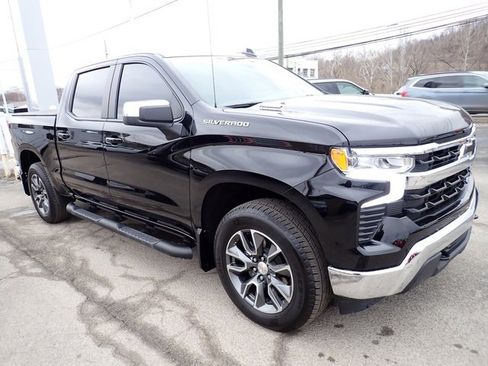 Used 2025 Chevrolet Silverado 1500 LT image 10