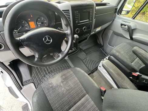 Used 2017 Mercedes-Benz Sprinter 3500 w/ Driver Comfort Package image 31