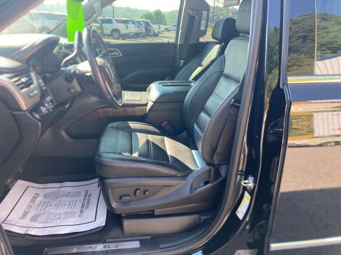 Used 2019 GMC Yukon XL Denali w/ Denali Ultimate Package AWD/4WD image 13