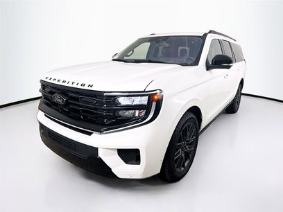 Used 2025 Ford Expedition Max Platinum w/ Stealth Performance Package