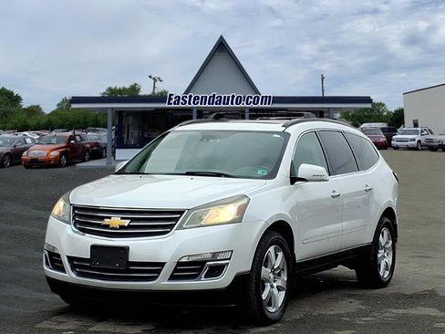 Used 2017 Chevrolet Traverse Premier image 1