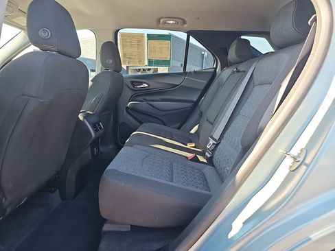 Used 2022 Chevrolet Equinox LT FWD image 19
