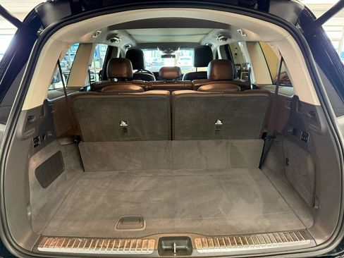 Used 2020 Mercedes-Benz GLS 450 4MATIC image 33