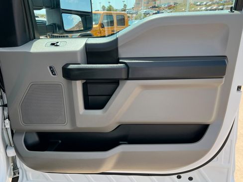 Used 2021 Ford F250 XL w/ STX Appearance Package AWD/4WD image 23