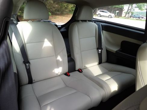 Used 2011 Volvo C30 T5 FWD image 13