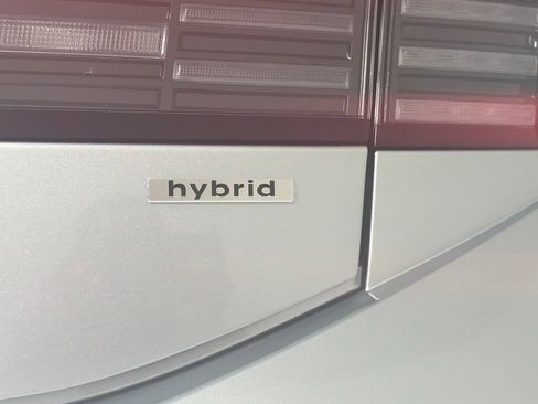 Certified 2025 Hyundai Sonata SEL FWD image 11