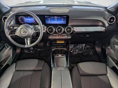 Certified 2026 Mercedes-Benz GLB 250 image 18