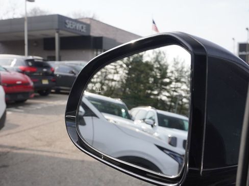 Used 2023 Hyundai Santa Fe Calligraphy image 38