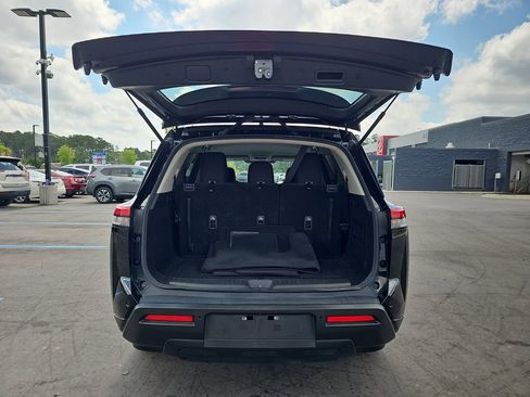 Used 2024 Nissan Pathfinder SV FWD image 18