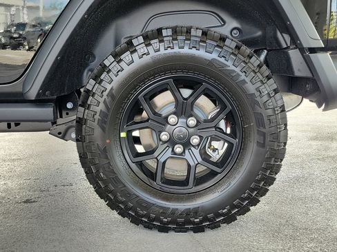 New 2026 Jeep Wrangler Willys AWD/4WD image 7