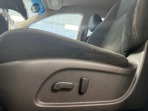 Used 2015 Nissan Pathfinder SL image 20