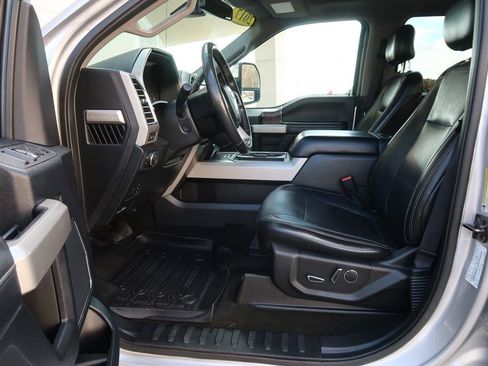 Used 2017 Ford F250 Lariat w/ Lariat Ultimate Package image 10