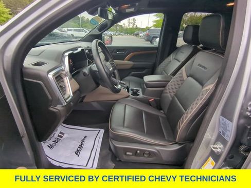 Used 2023 GMC Canyon Denali AWD/4WD image 23