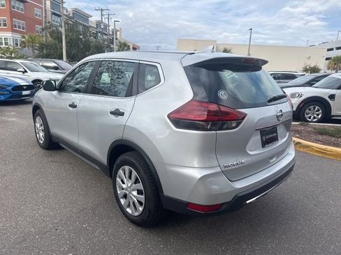 Used 2019 Nissan Rogue S image 6